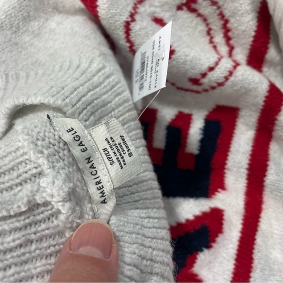 New American Eagle Smiley Mock Neck Sweater - Picture 5 of 7